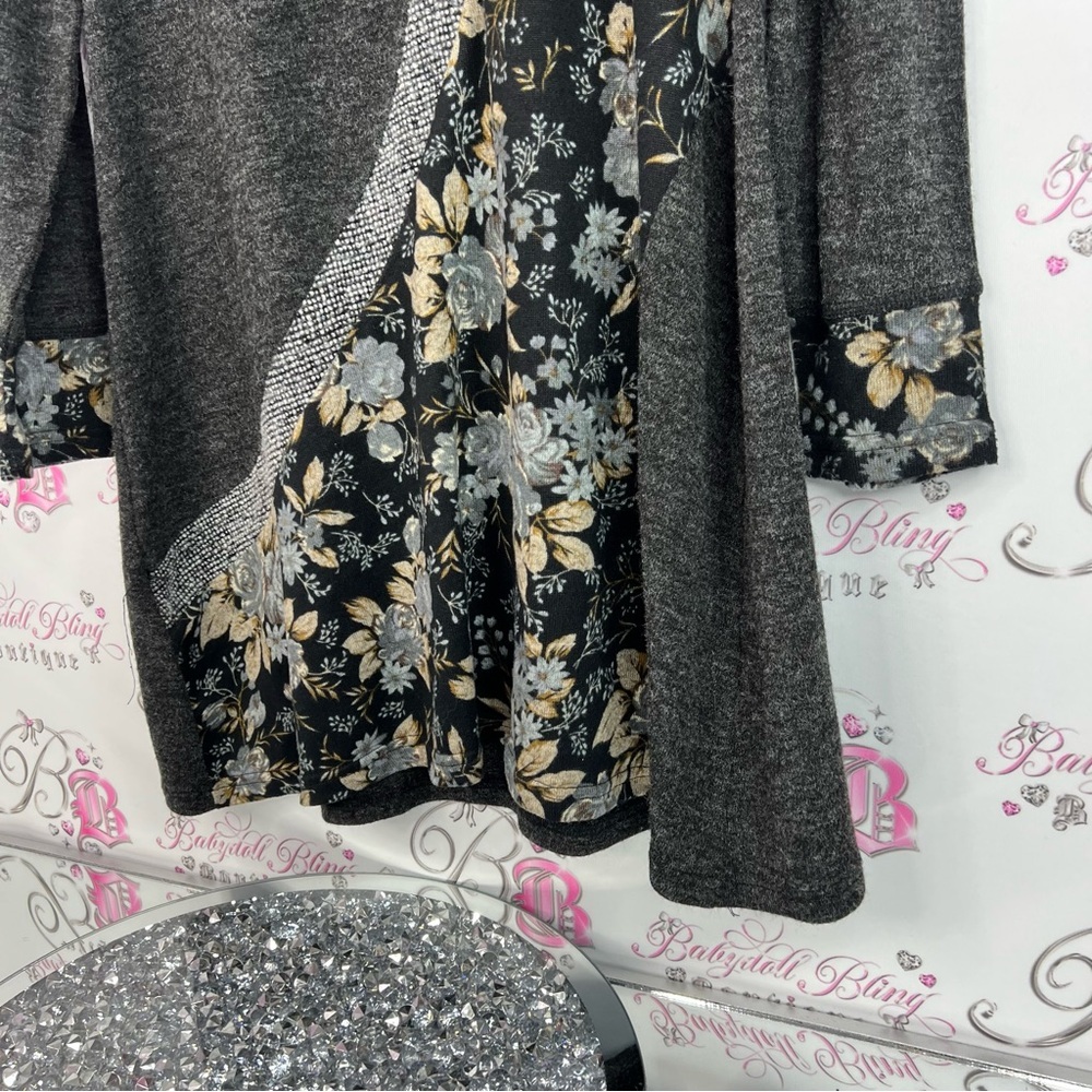 Papillon long sleeve dress flowers floral Blanc Charcoal Knit long top - Picture 3 of 9